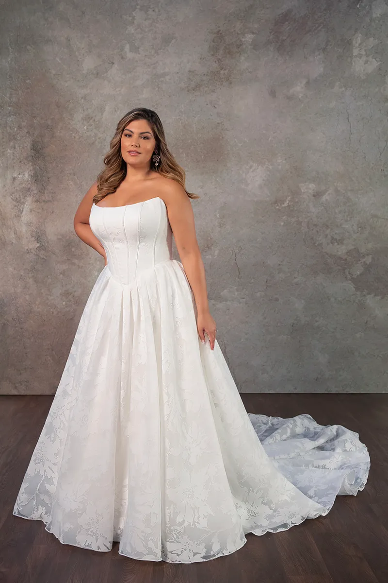 Curvy Bridal Gowns Lace Wedding Wedding Dresses For Curvy Brides Plus Size Corset Curvy Bridal Gowns Lace Wedding Wedding Dresses For Curvy Brides Plus Size Corset