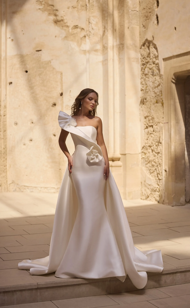 Where to Buy Wedding Dresses | Bridal Exclusives Where to Buy Wedding Dresses | Bridal Exclusives