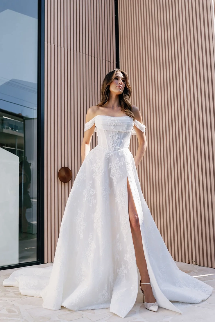 Trish Peng - Milan | The Bridal Room