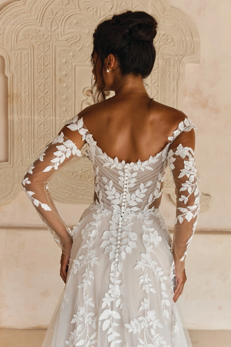 Madi Lane Landon #2 default backface vertical cropped picture