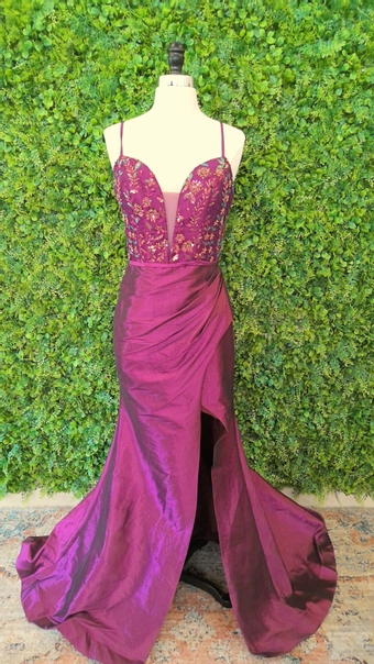 Nina Canacci 2446 #0 default frontface vertical thumbnail