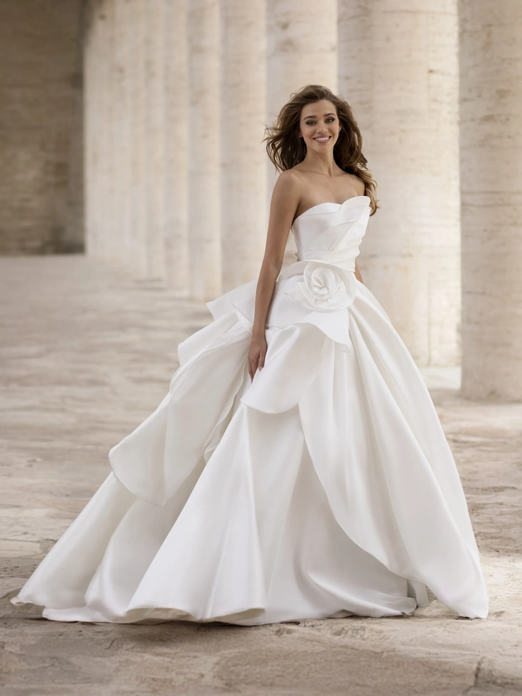 Valentini Style #E0869 Default Thumbnail Image