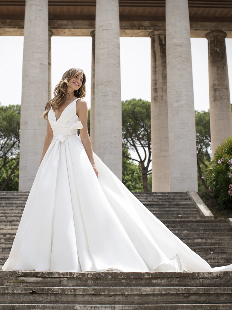 Valentini Style #E0872 Default Thumbnail Image