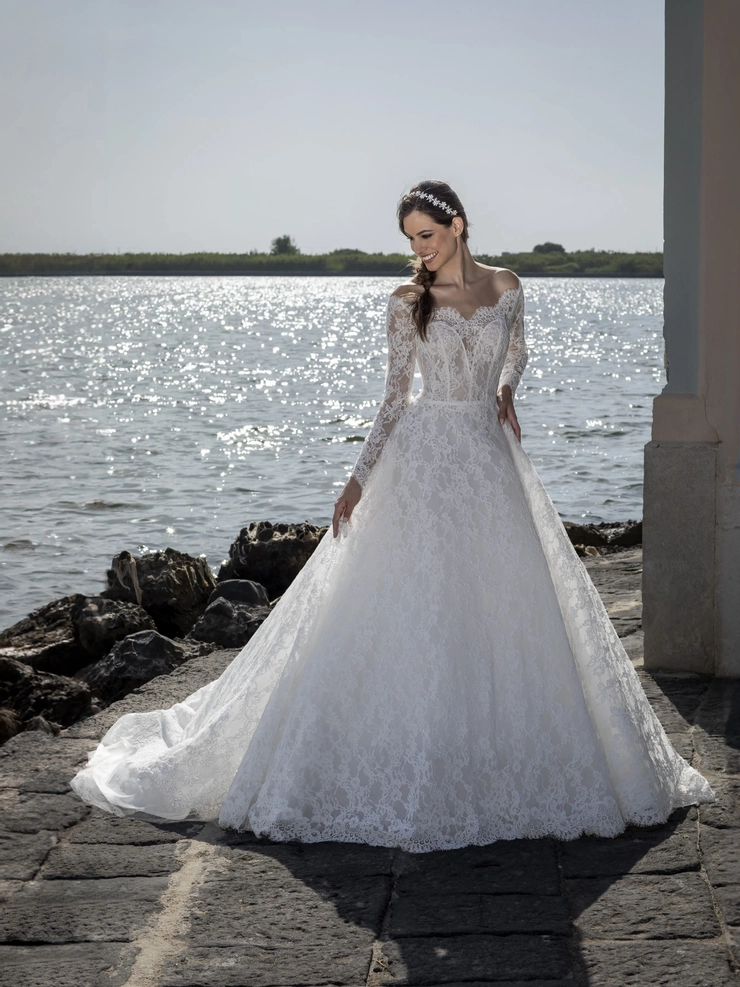 Valentini Style #V1408 Default Thumbnail Image