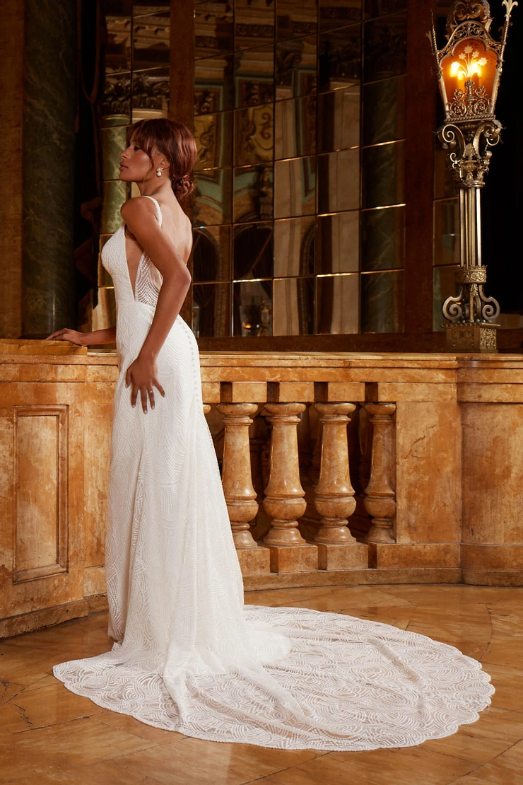 Evie Young Chrissy #2 backface vertical picture