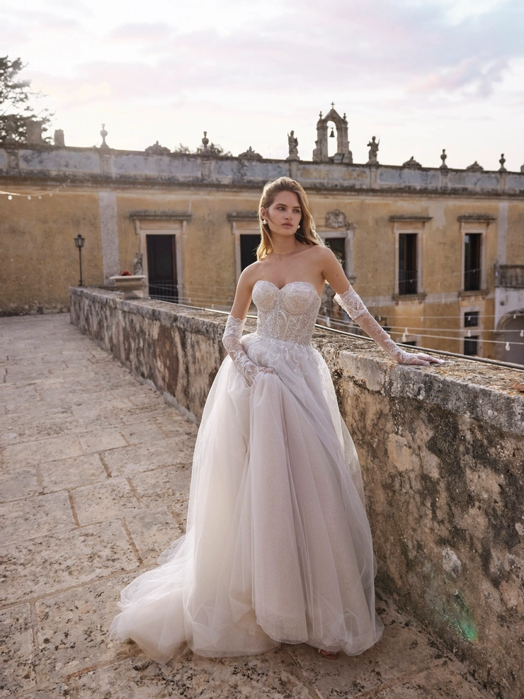 Ricca Sposa Brigitta Default Thumbnail Image