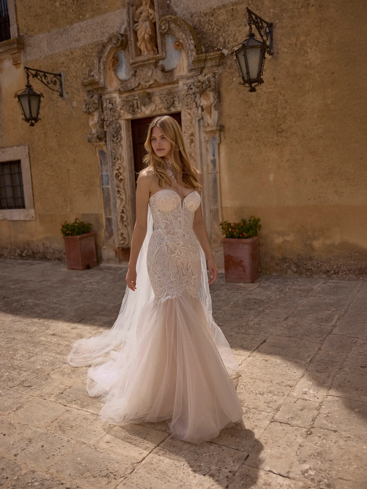 Ricca Sposa Loretta Default Thumbnail Image