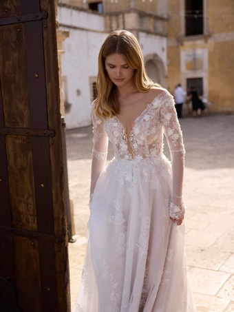 Ricca Sposa Style #25-013(2) #5 frontface vertical cropped thumbnail