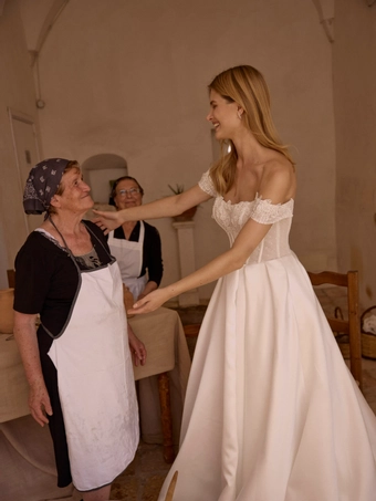Ricca Sposa Style #25-022(2) #7 frontface vertical cropped thumbnail
