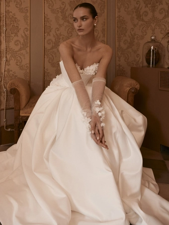 Ricca Sposa Style #25-001(3) #5 frontface vertical cropped thumbnail