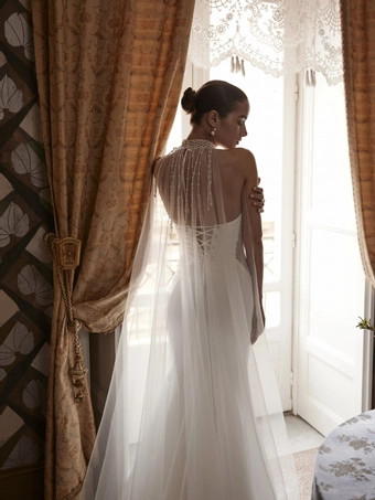 Ricca Sposa Style #25-003(3) #6 backface vertical cropped thumbnail
