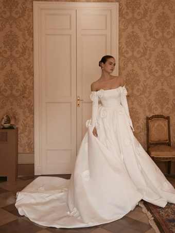 Ricca Sposa Style #25-013(3) #0 default frontface vertical thumbnail