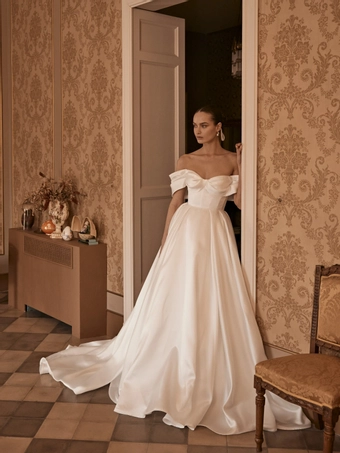 Ricca Sposa Style #25-014(3) #0 default frontface vertical thumbnail