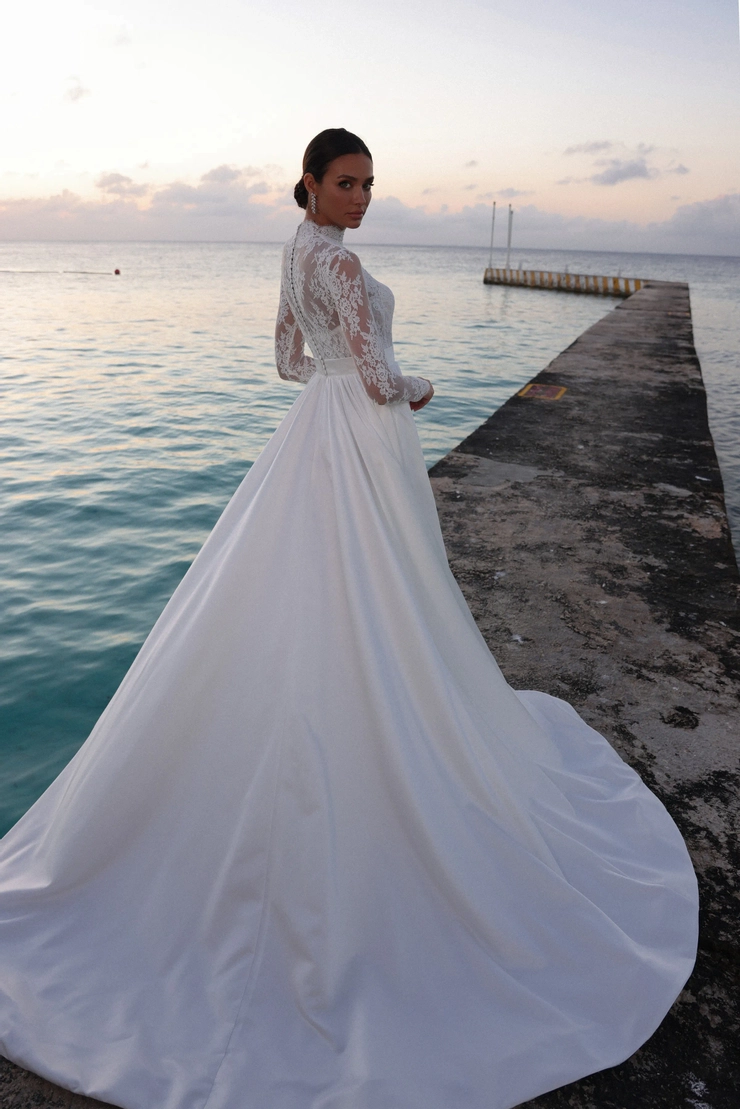 JH Bridal by Jimme Huang Backface Thumbnail Image