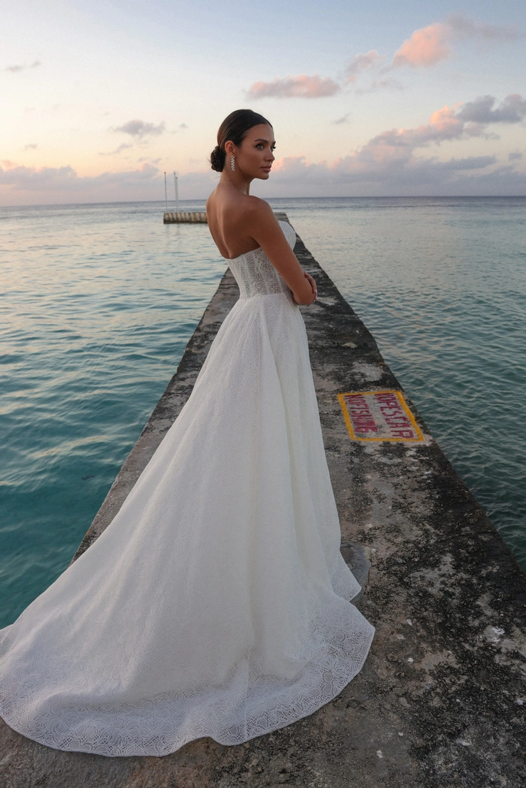 JH Bridal by Jimme Huang Backface Thumbnail Image