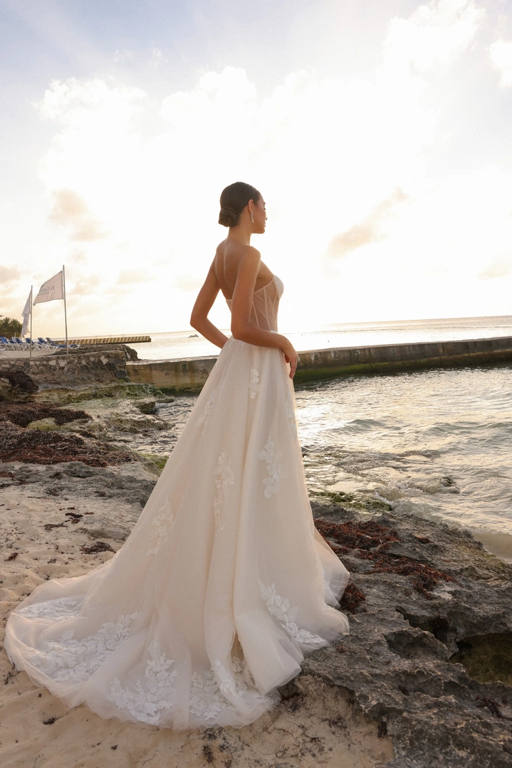 JH Bridal by Jimme Huang Backface Thumbnail Image