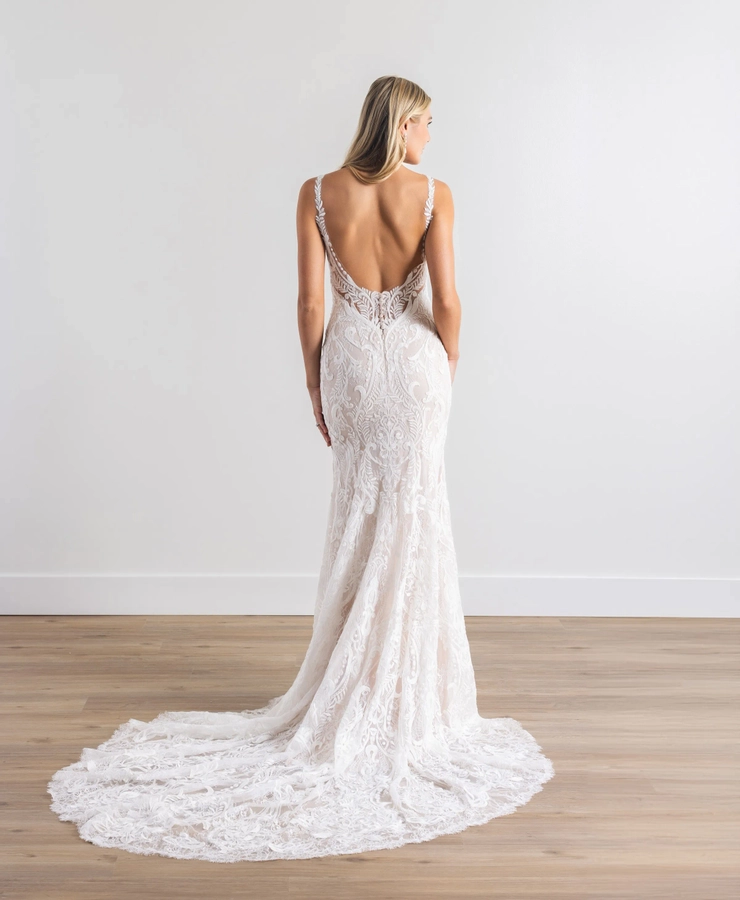 Locket Jennalyn Style #14135 #1 default backface vertical picture