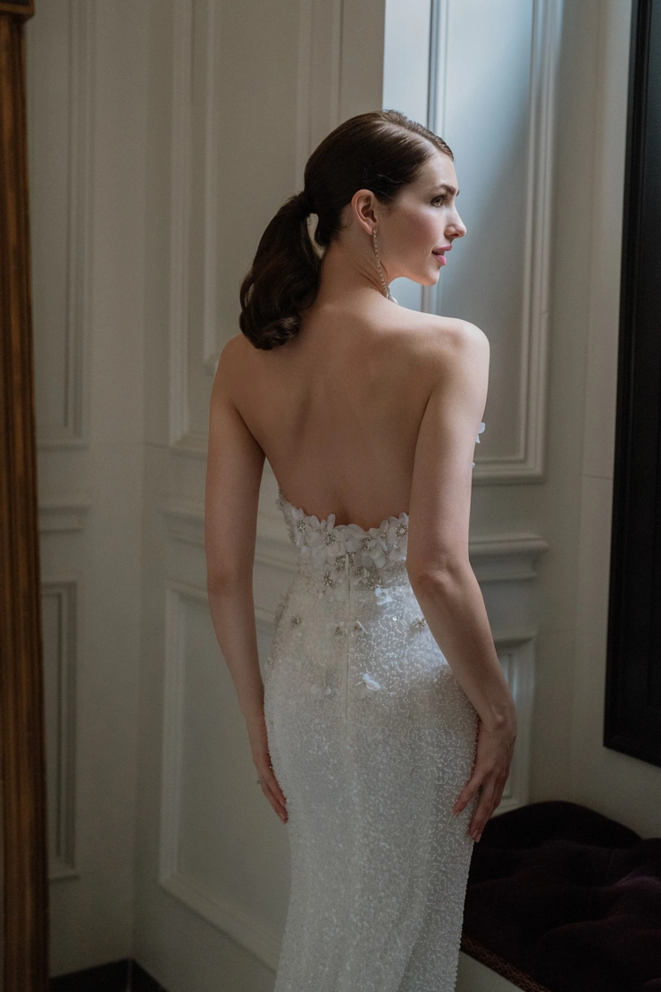 Locket Dalsay Style #14804 #13 backface vertical cropped picture