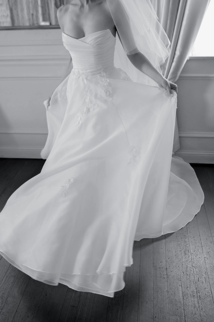 Wtoo By Watters | The Poinsett Bride - 14805 | The Poinsett