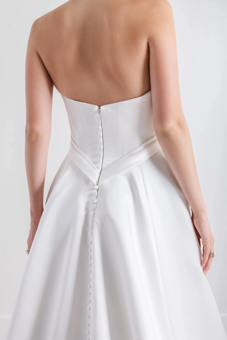 Watters Amali 69320B #10 backface vertical cropped picture