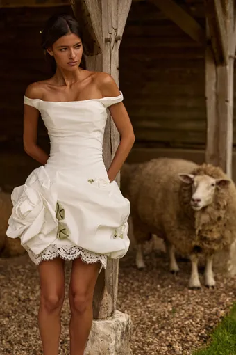 Milla by Lorenzo Rossi Loranya #0 vertical thumbnail