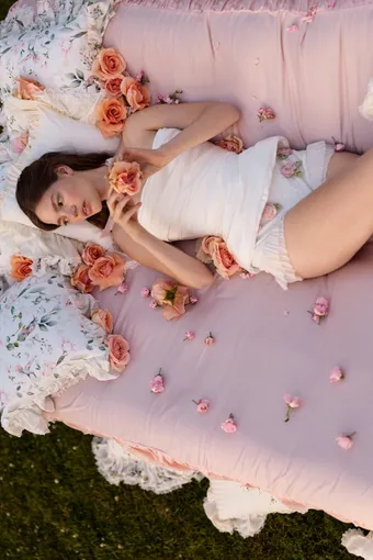 Milla by Lorenzo Rossi Soralia #3 vertical thumbnail