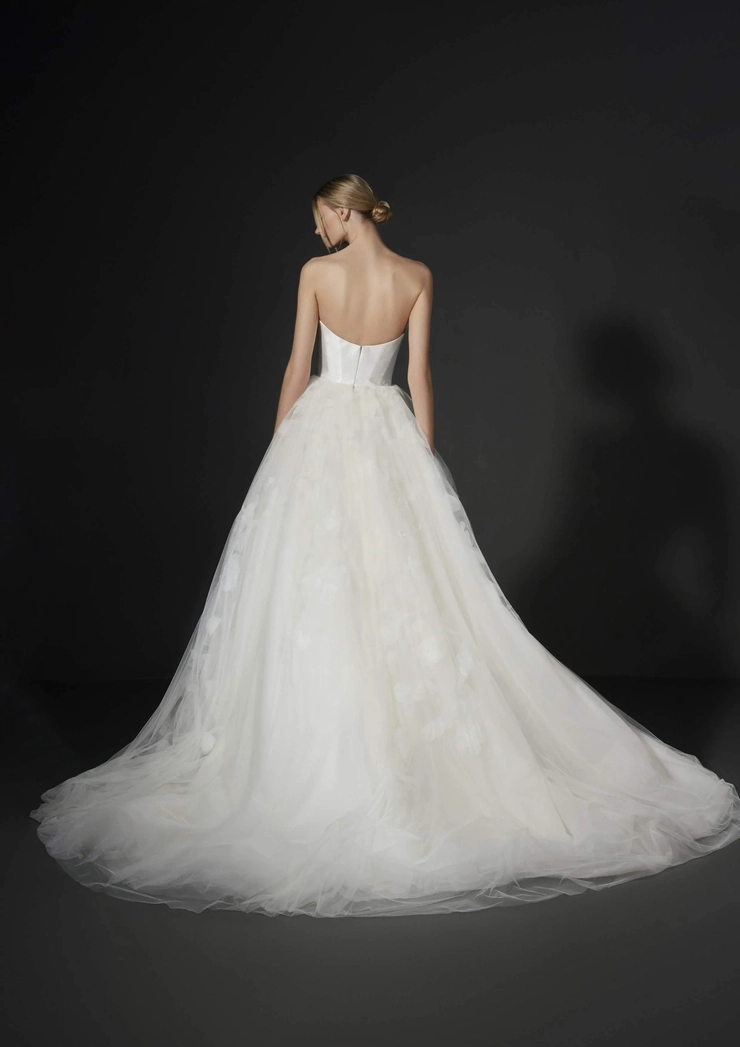 Pronovias Aleu