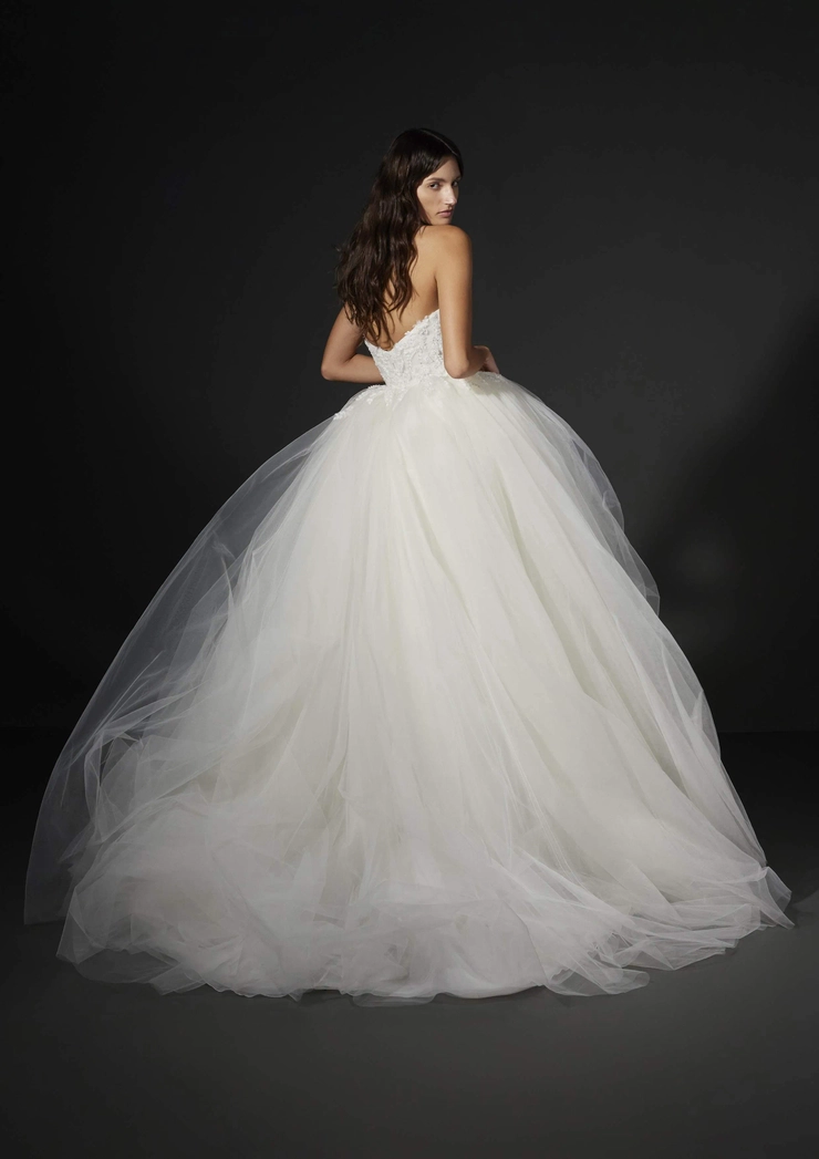 Pronovias Cyren