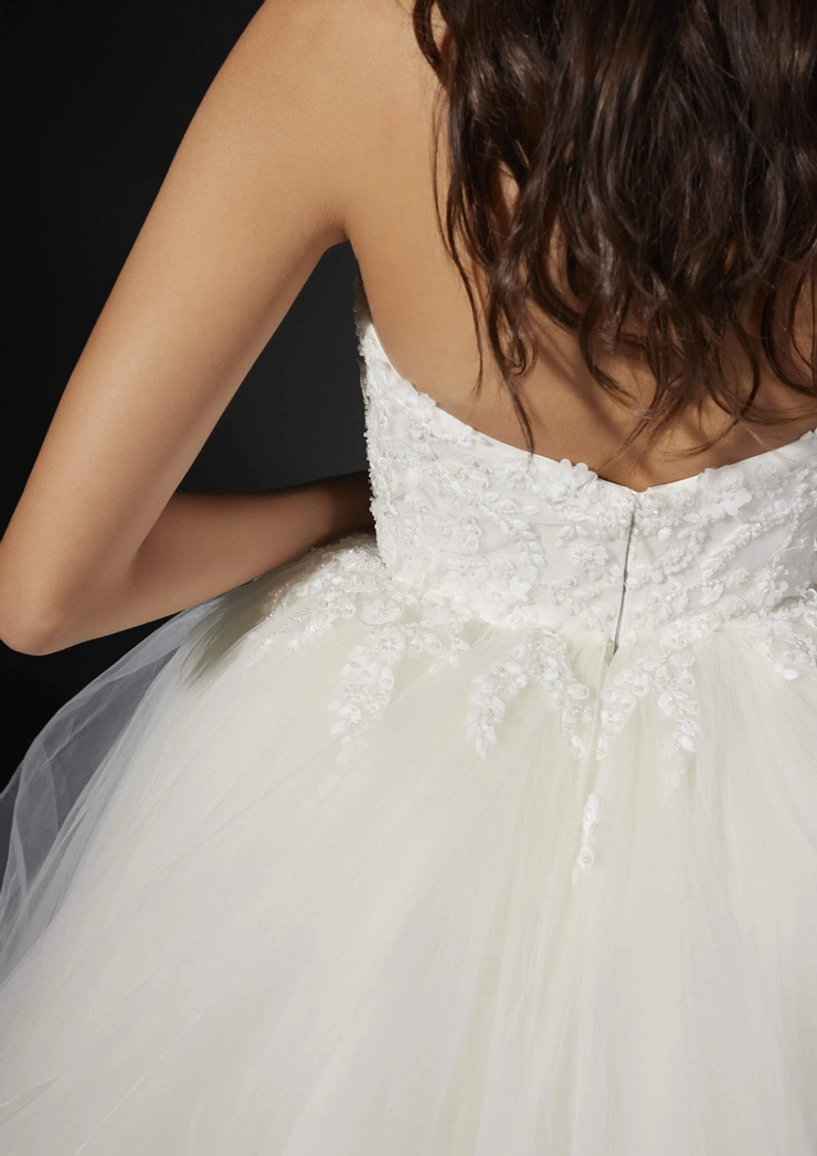 Pronovias Cyren