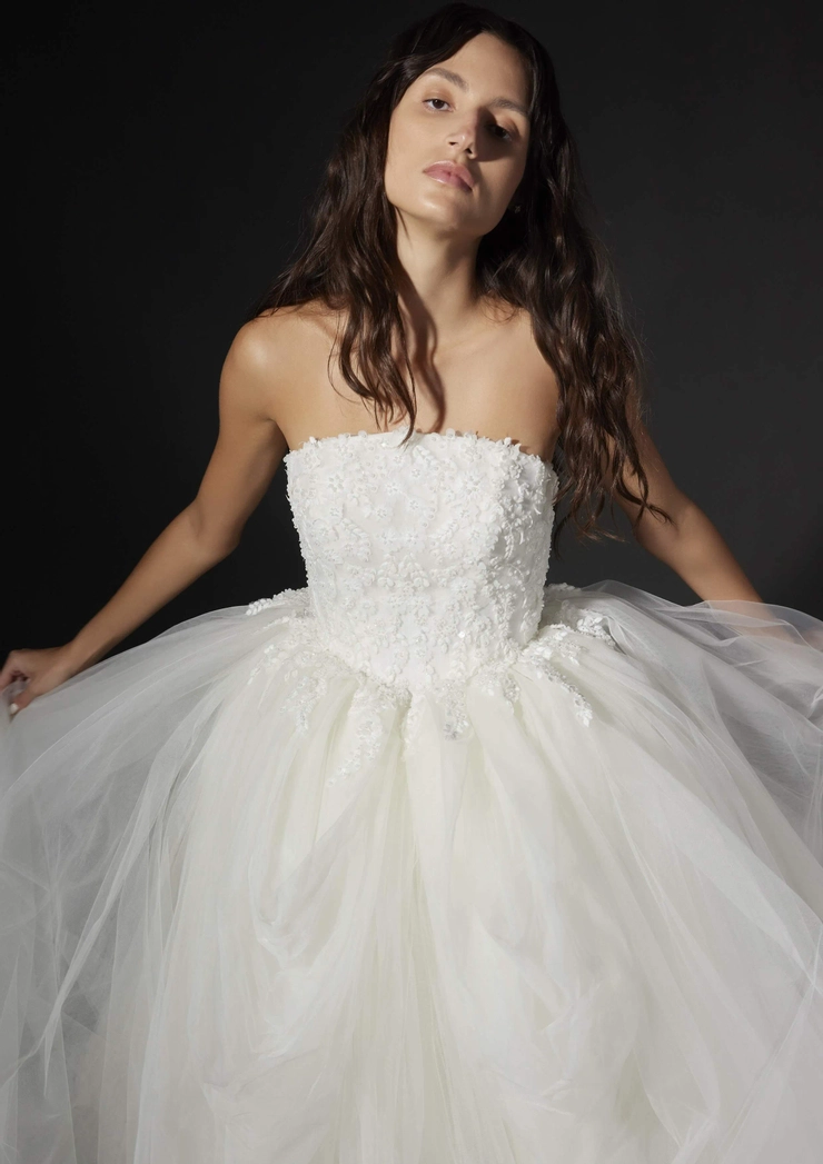 Pronovias Cyren