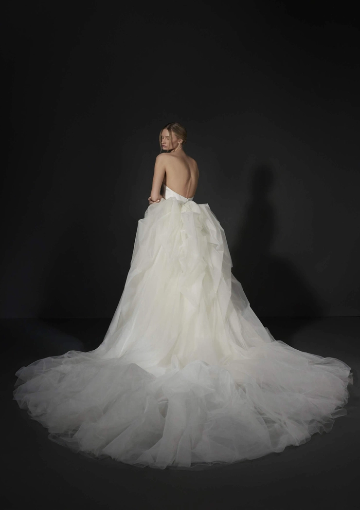 Pronovias Flore