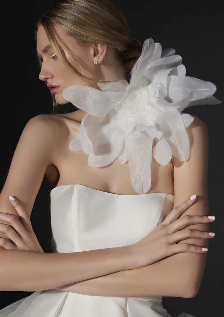 Pronovias Flore