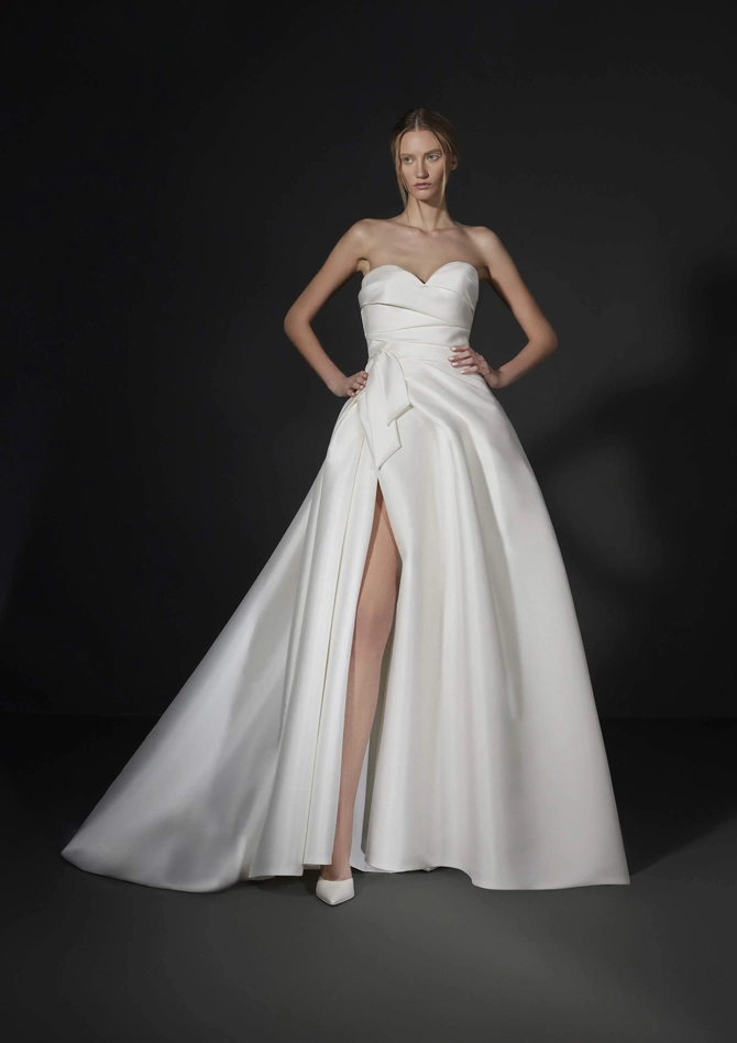Vera Wang Bride - Jadeau | Jaclyn's Bridal