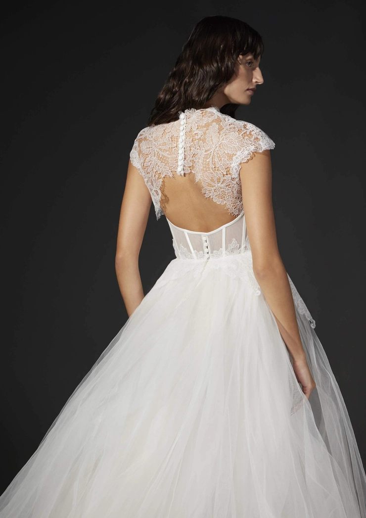 Pronovias Mai