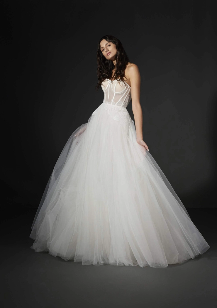 Pronovias Mai