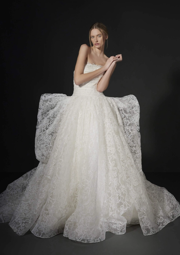 Pronovias Roux