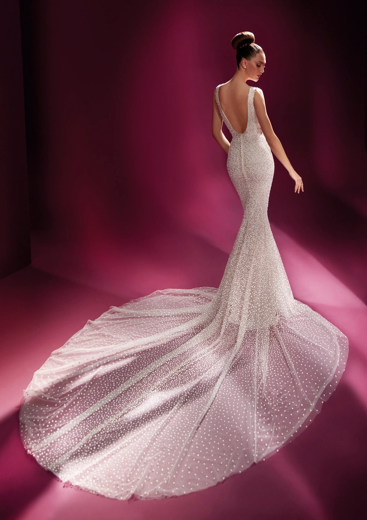 Pronovias Constellation
