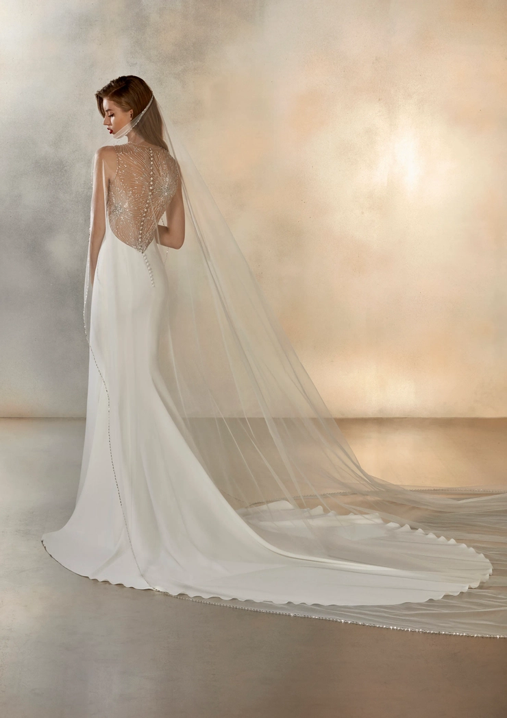 Pronovias Galaxy