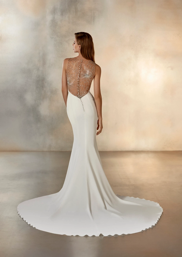 Pronovias Galaxy