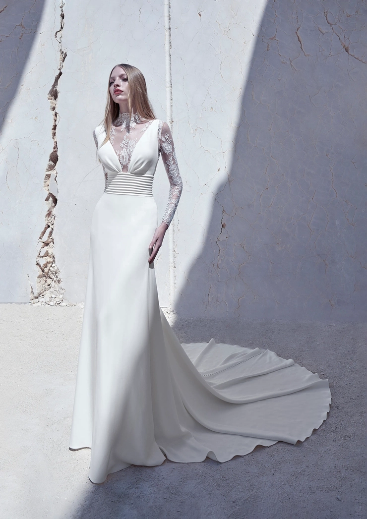 Pronovias Lights