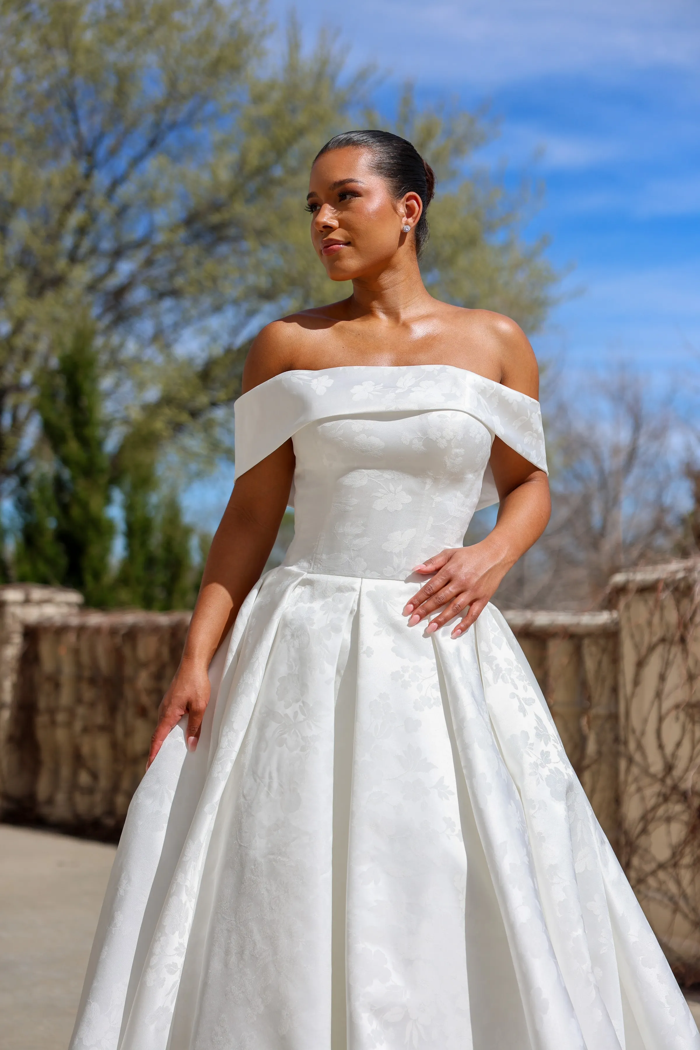 Elizabeth Lee | The Exquisite Bride