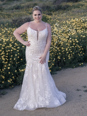 Allure Couture C704L #2 frontface vertical thumbnail