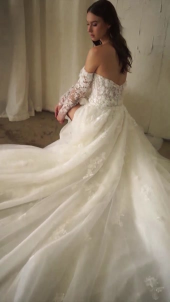 Martina Liana 1599 #4 autoplay loop mute thumbnail