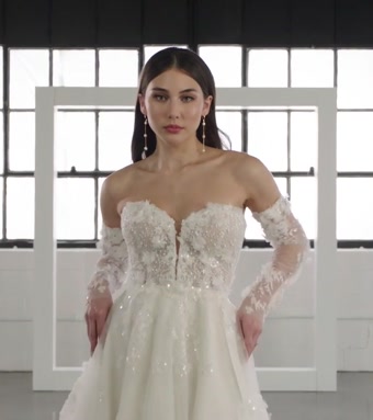 Martina Liana 1599 #2 autoplay loop mute thumbnail