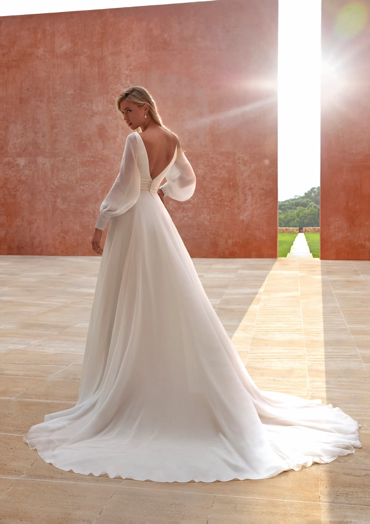 Pronovias asmara