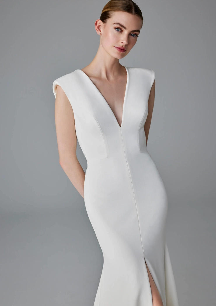 Pronovias Delicatesse