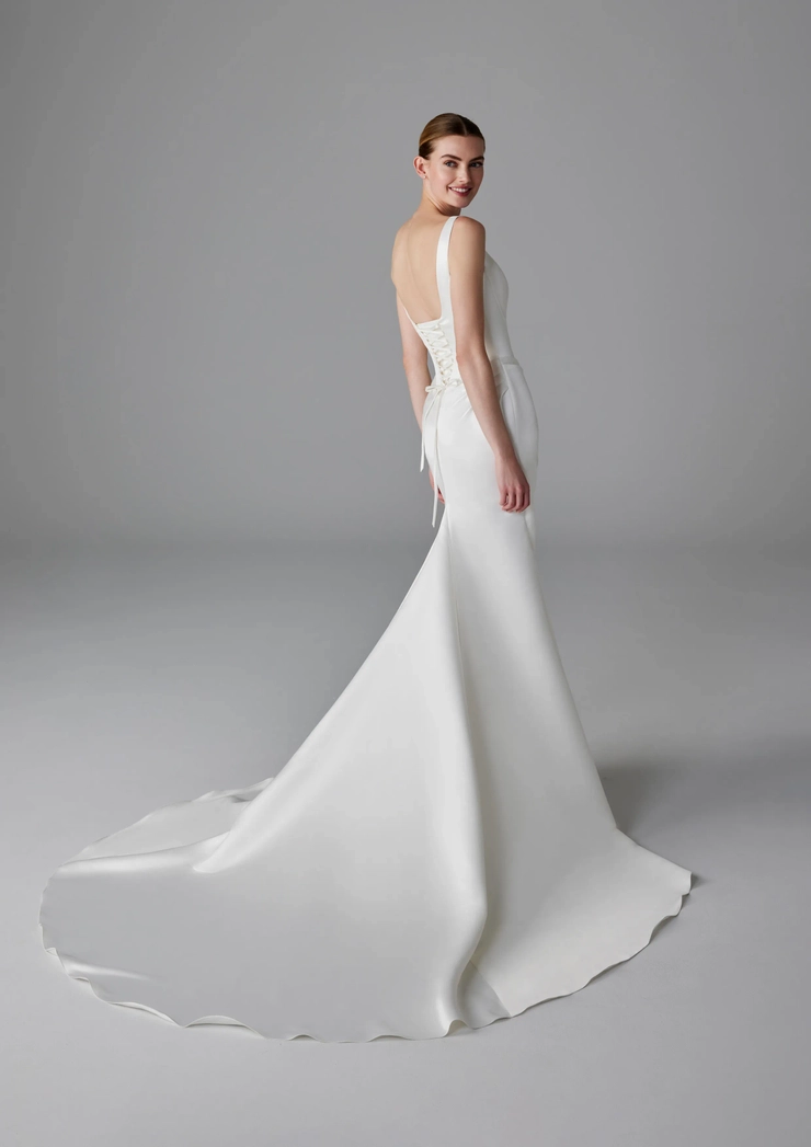 Pronovias Dennise
