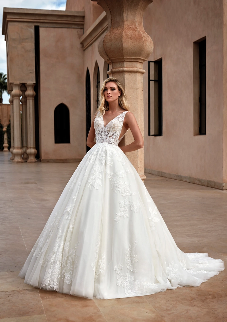 Pronovias huron