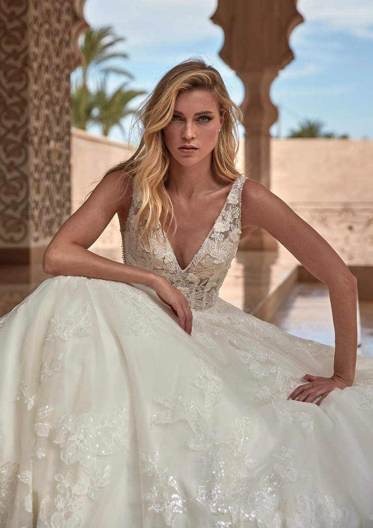 Pronovias huron