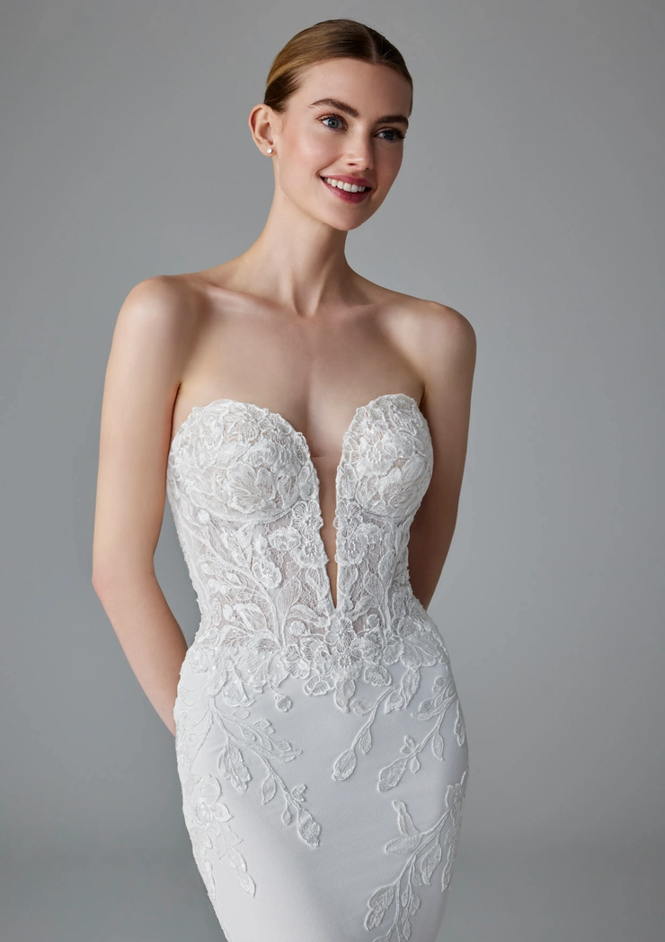 Pronovias Judi